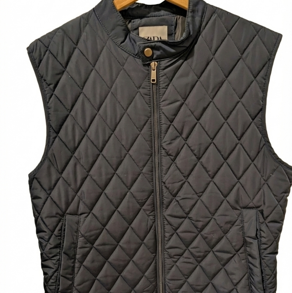 Zara Navy Blue Diamond Quilted Puffer Vest | Zip Up Gilet Jacket Medium